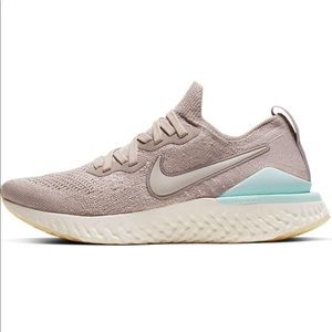 Nike Womens Epic React Flyknit 2